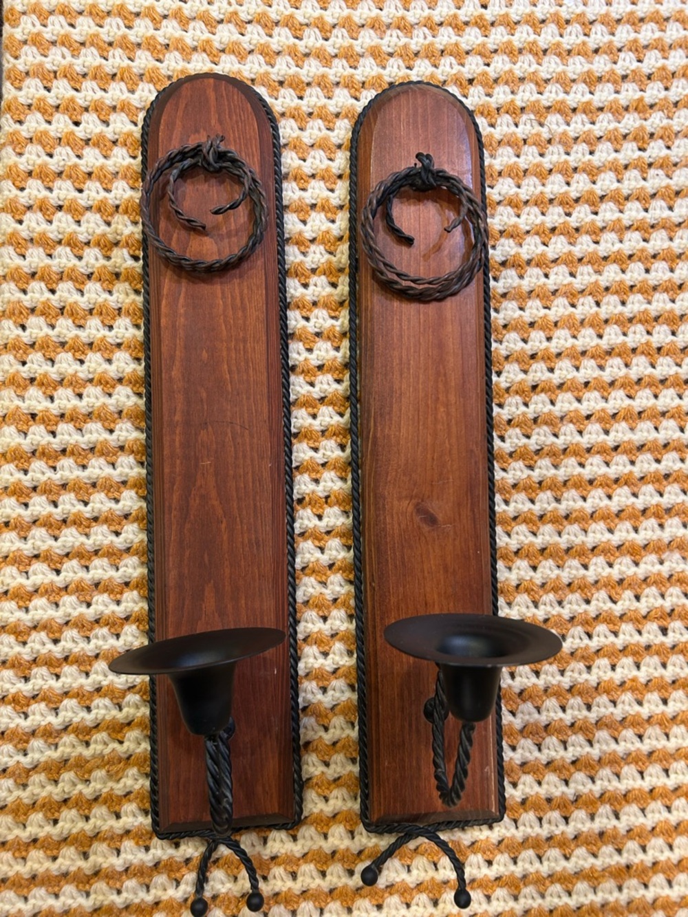 Wood Sconces 2 Piece Set. Rustic Farmhouse Black Wrought Iron Twisted 18.6" Tall